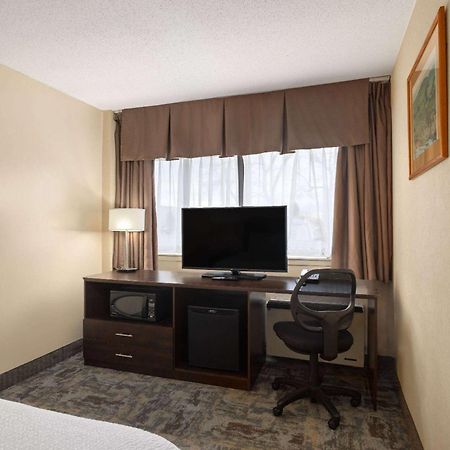 Travelodge By Wyndham Thunder Bay On Exteriér fotografie