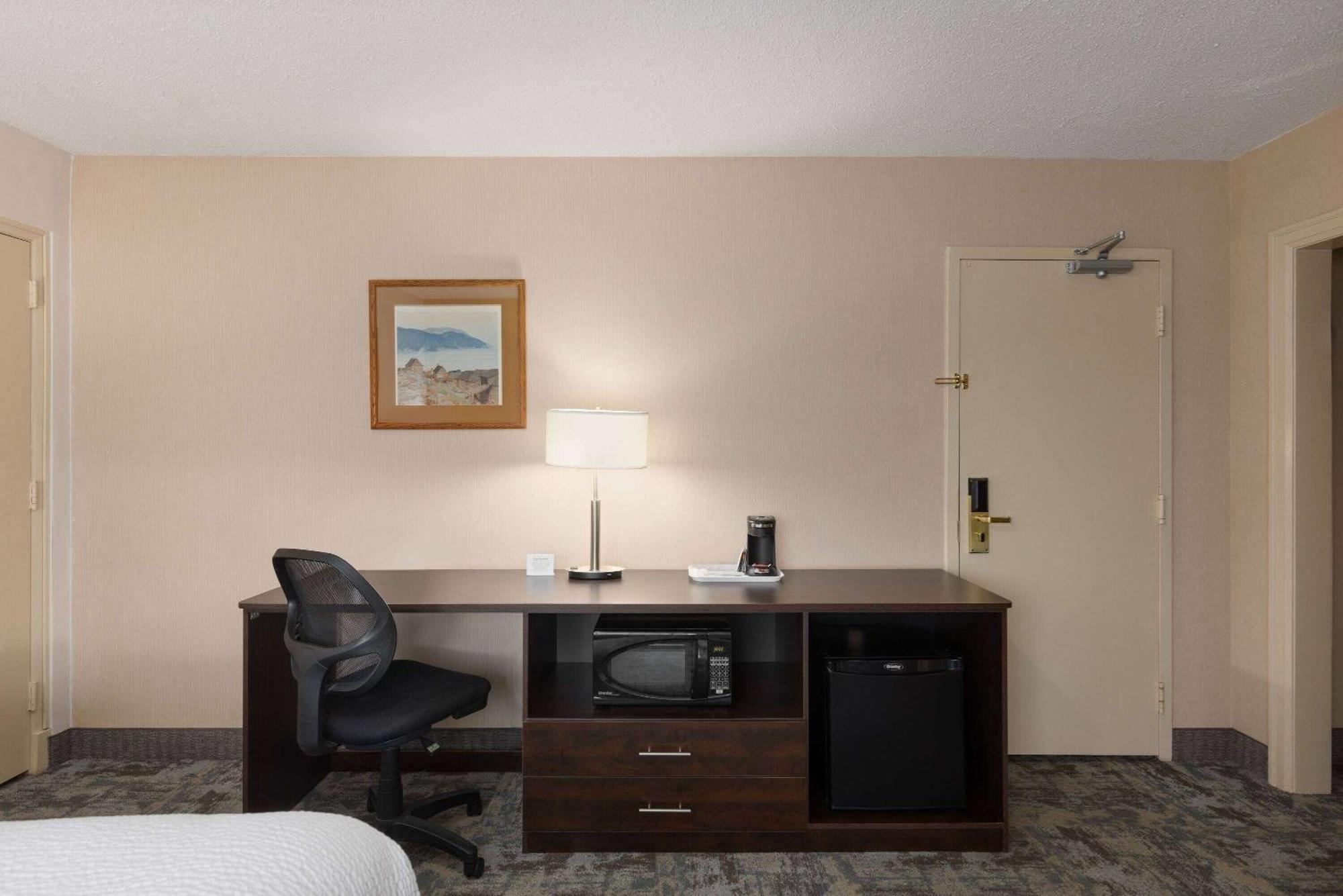 Travelodge By Wyndham Thunder Bay On Exteriér fotografie